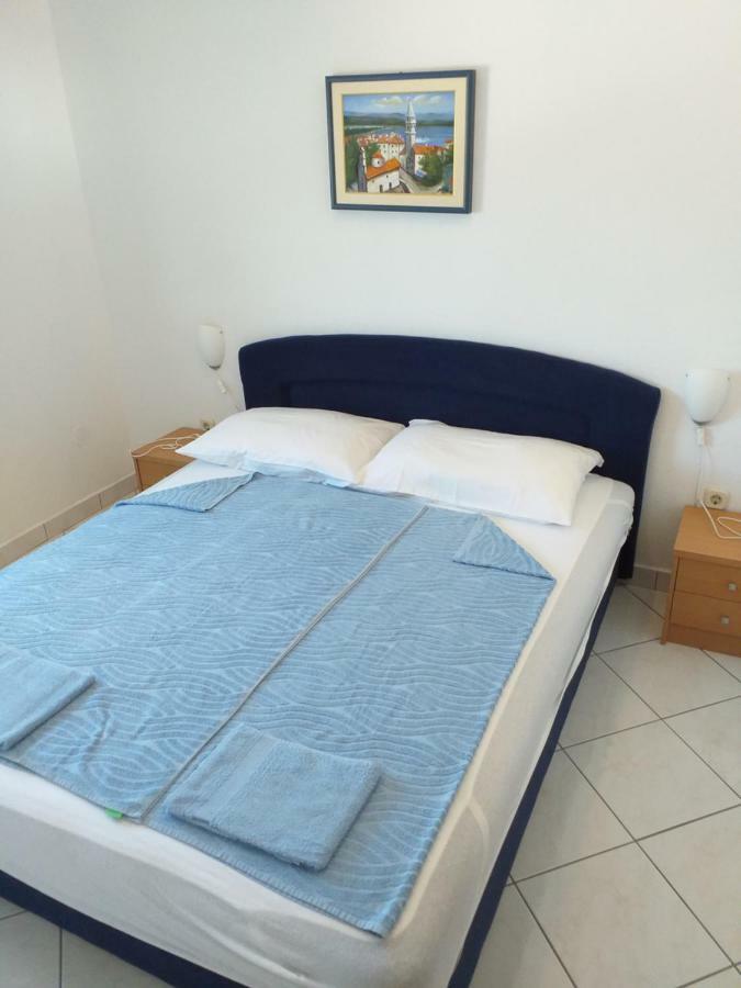 Apartments Vila Ana ヴィル エクステリア 写真